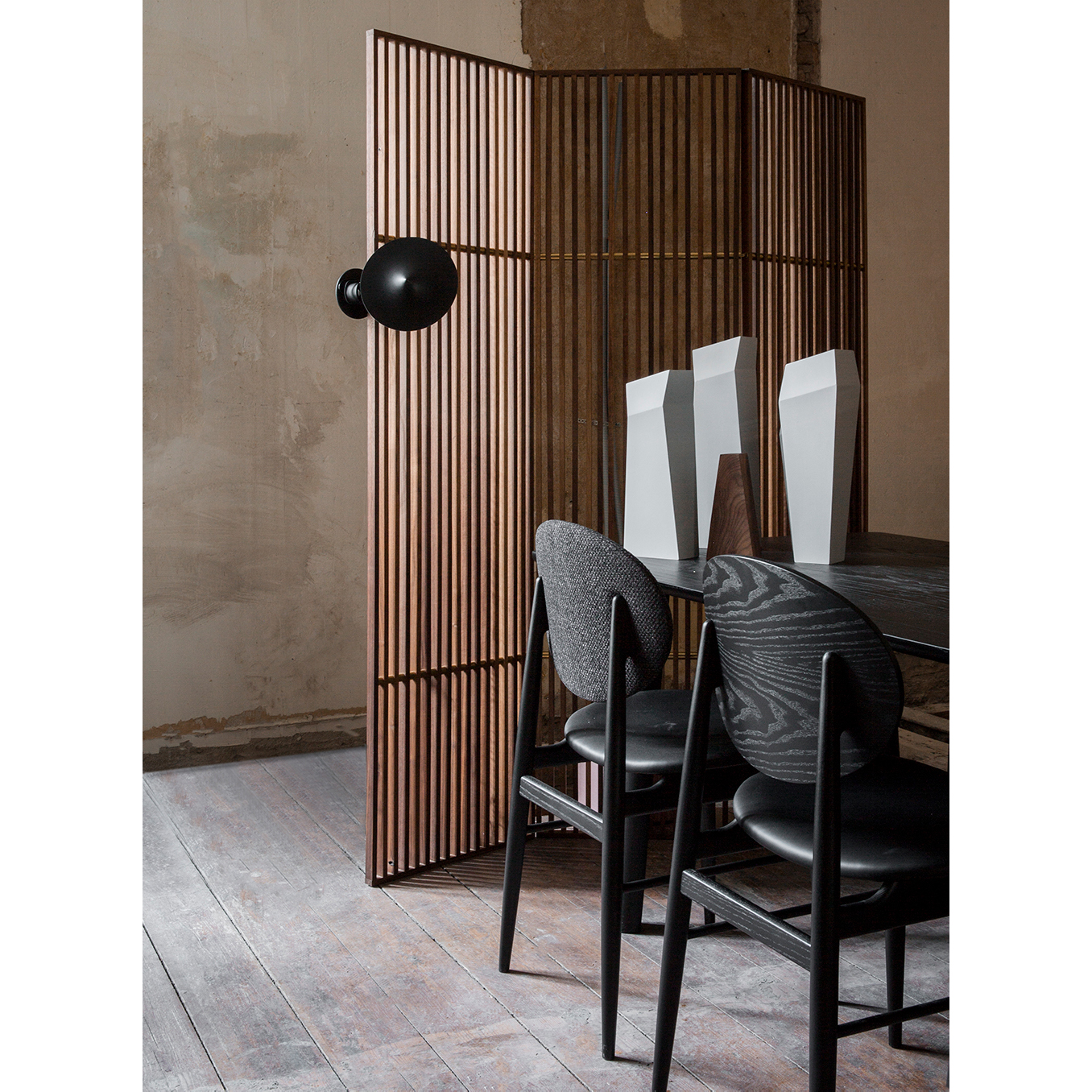 Outline Dining Chair