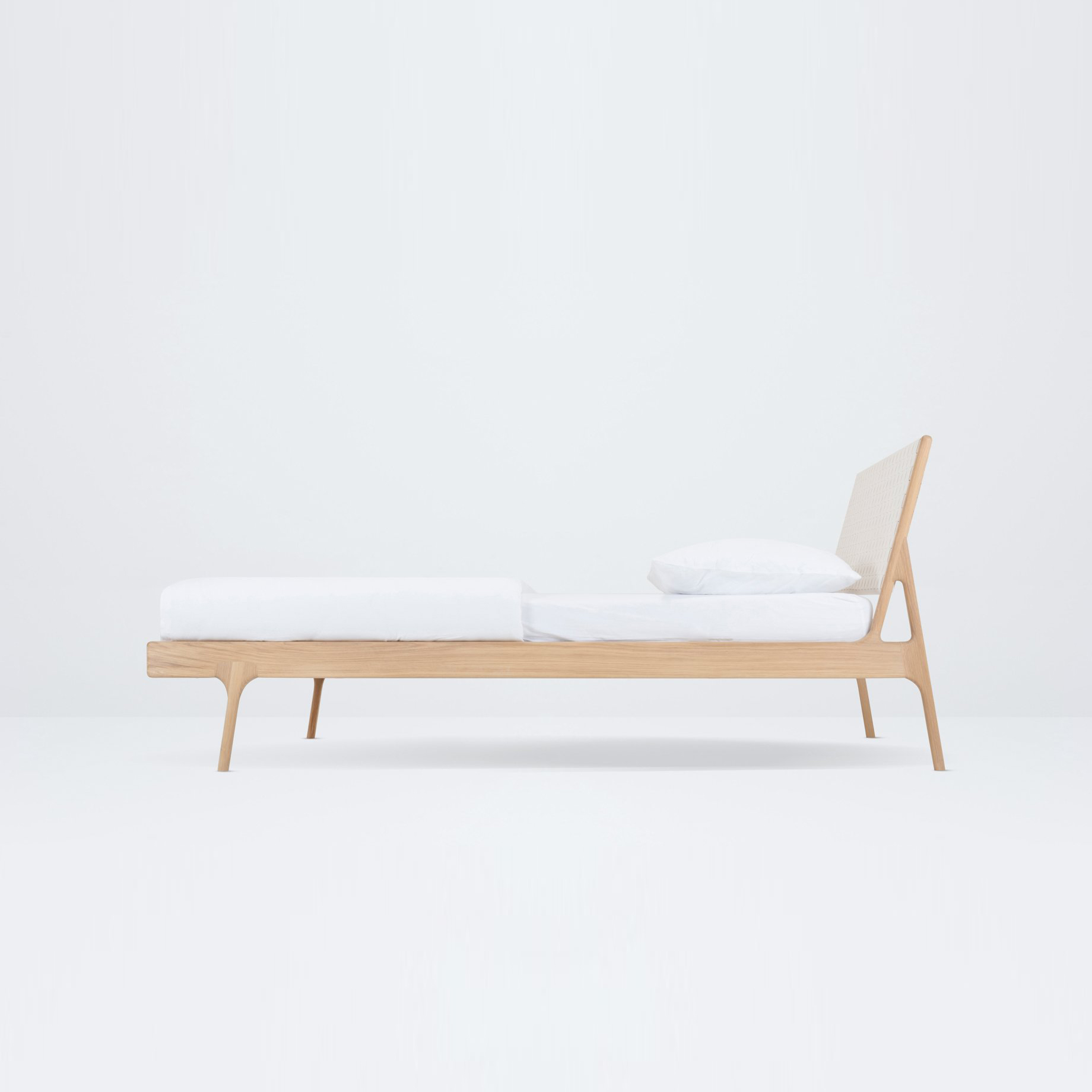 Fawn Bed