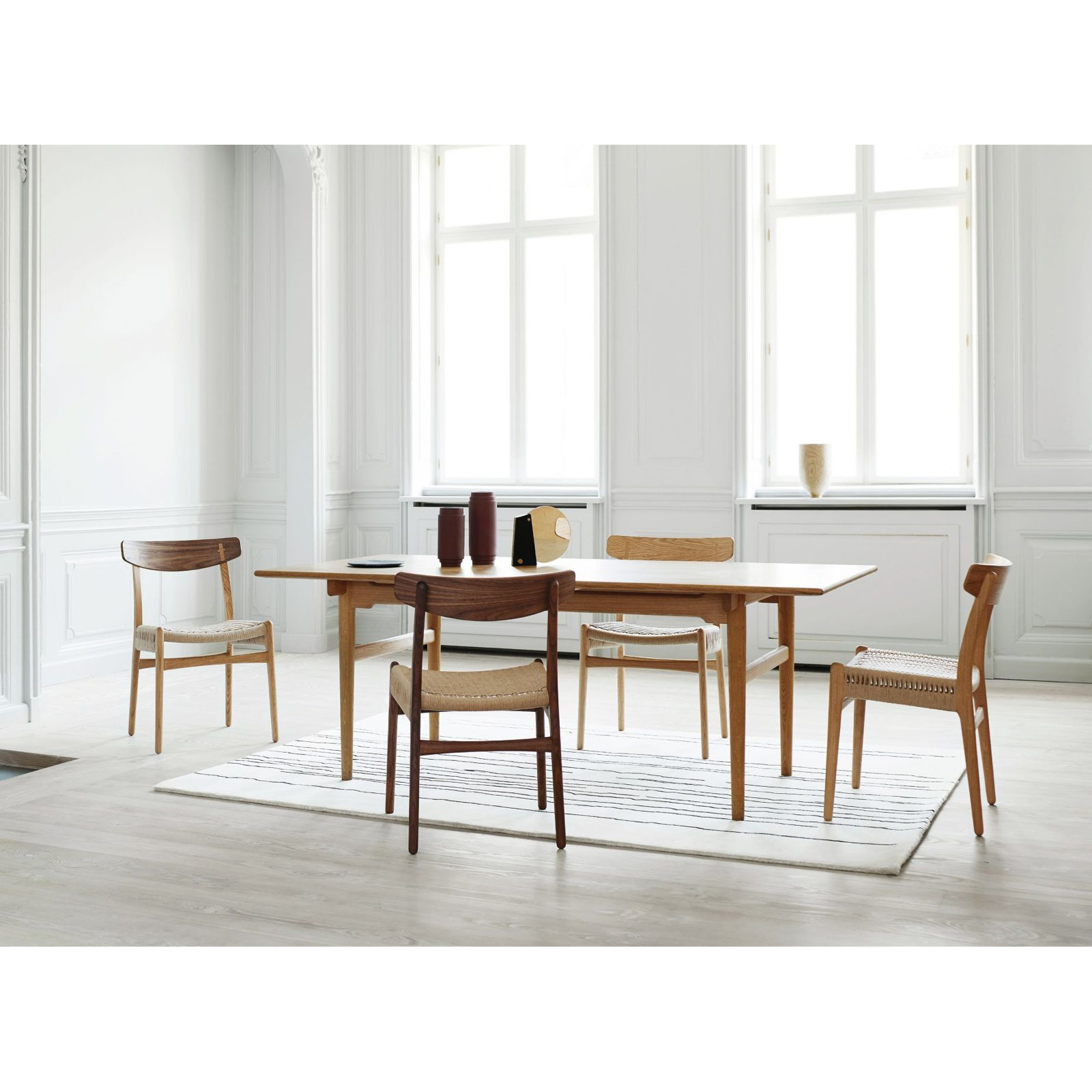 CH23 Dining Chair