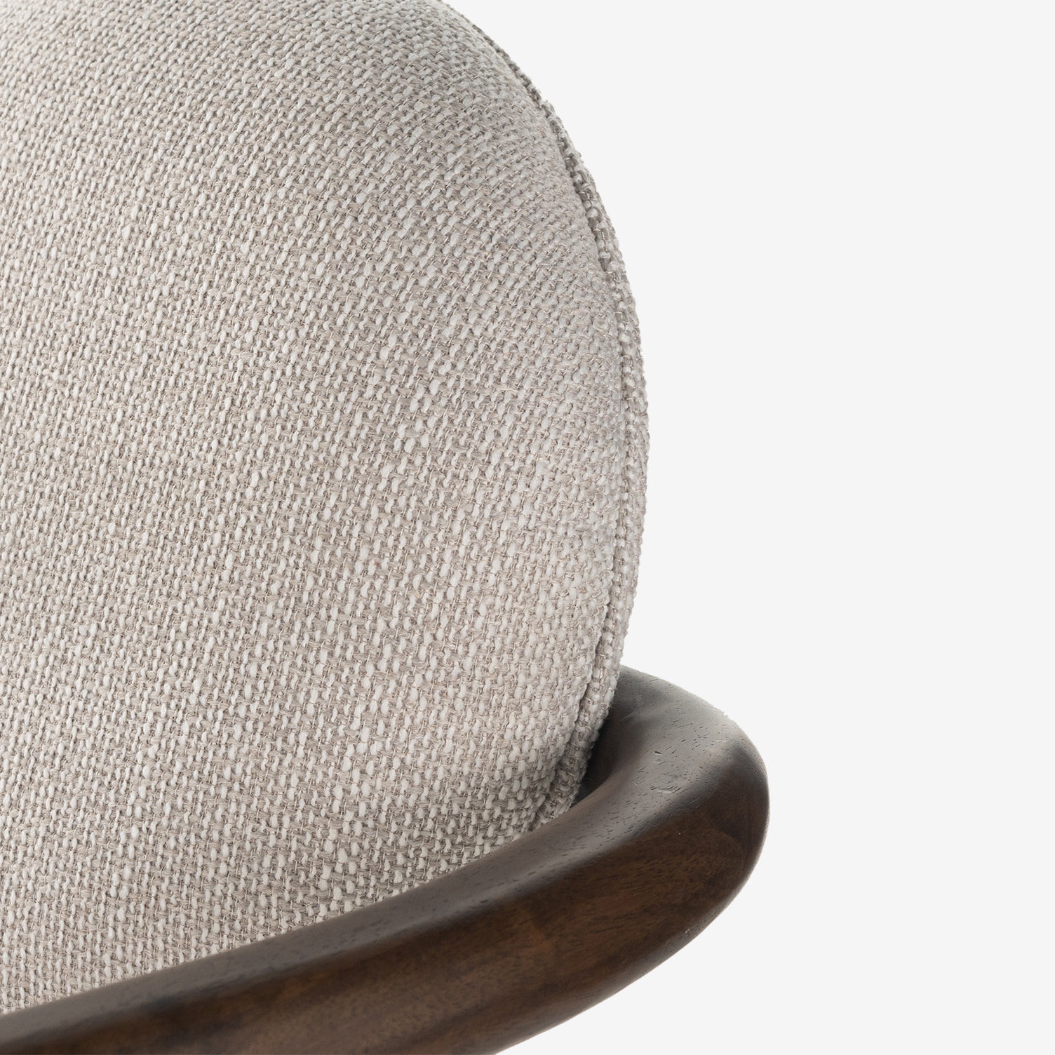 Poe Lounge Chair