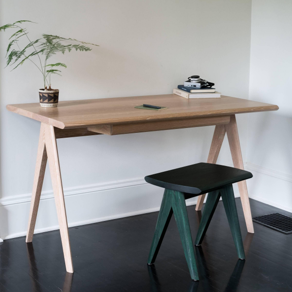 Crest Desk Table