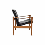 257 Lounge Chairs