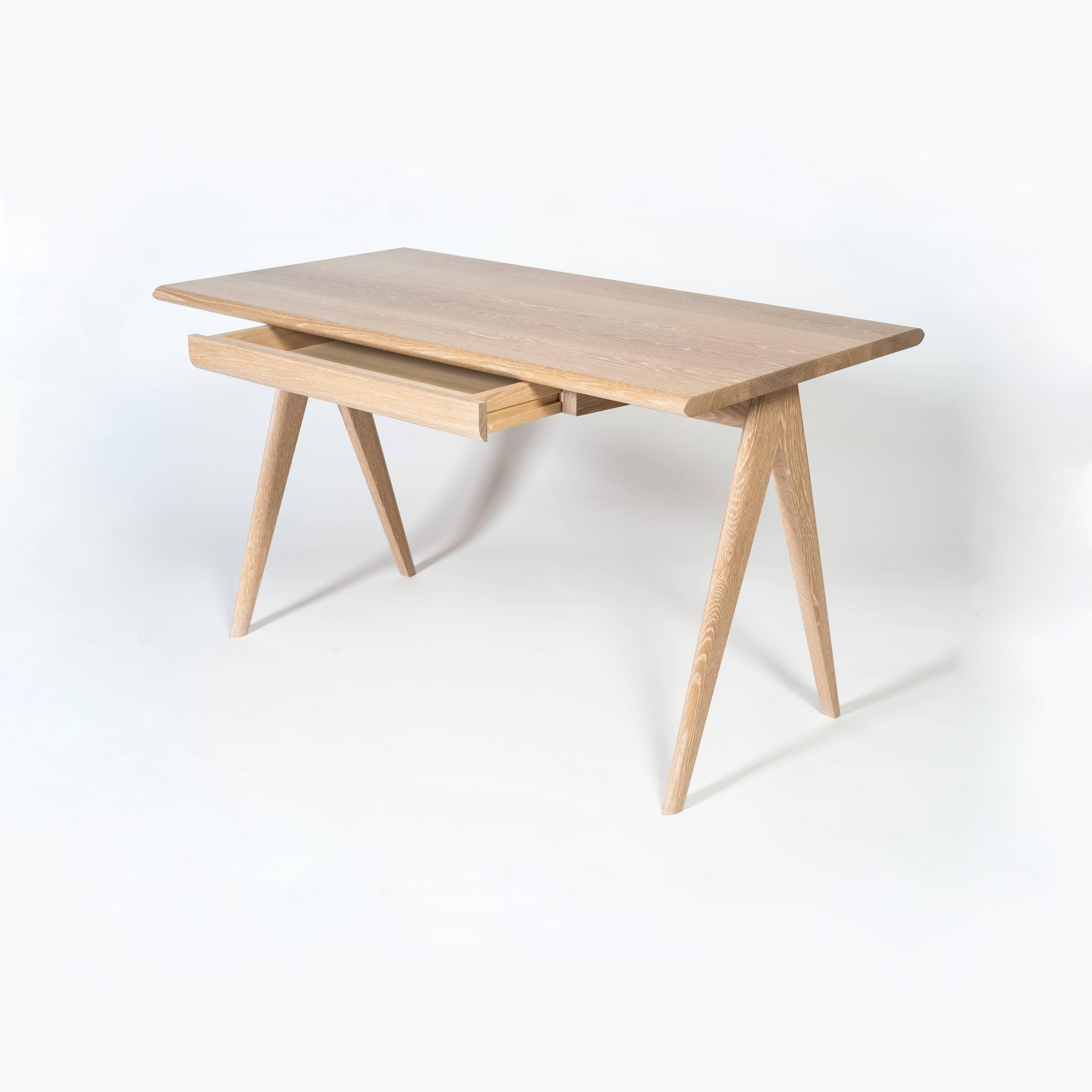 Crest Desk Table