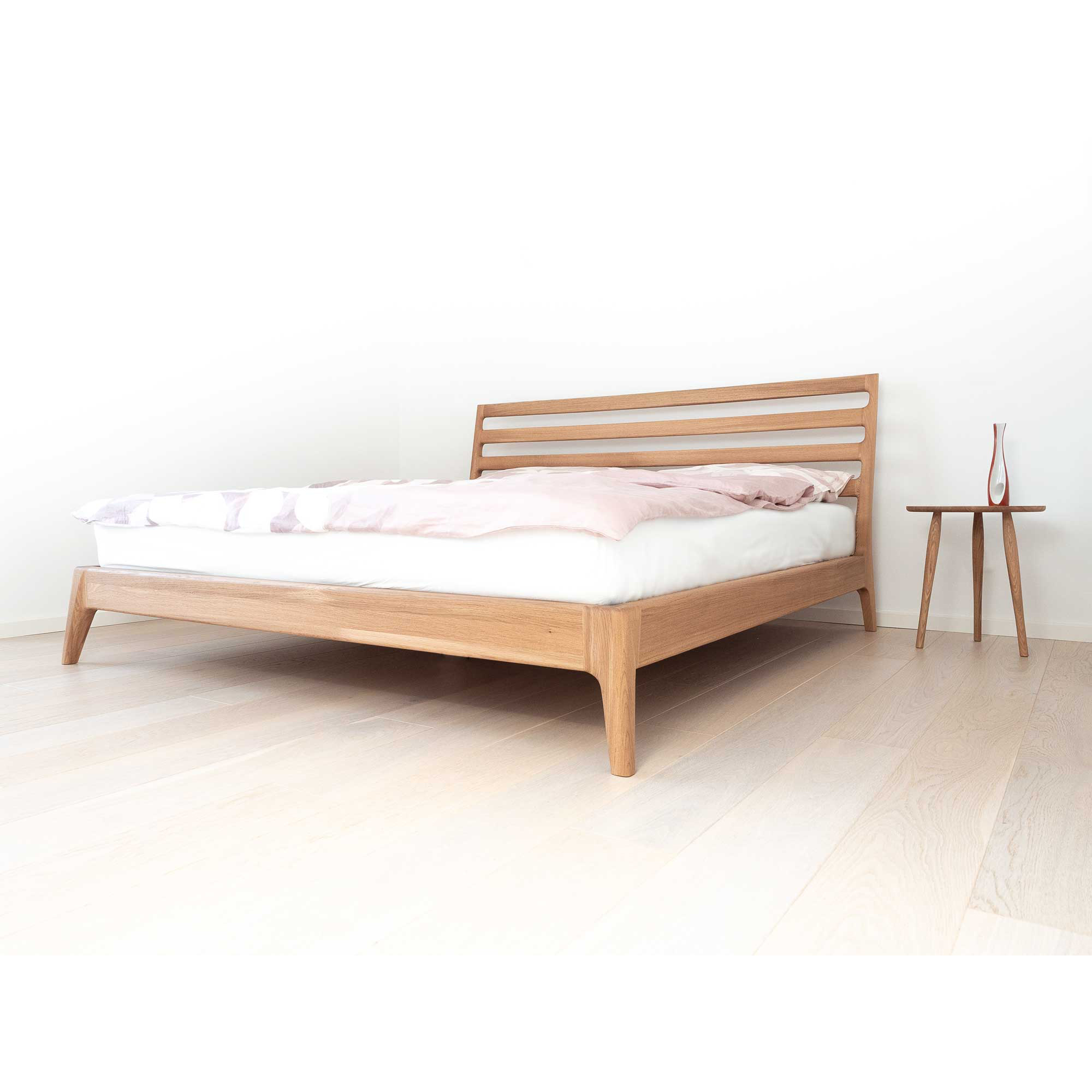 Tozoko Bed