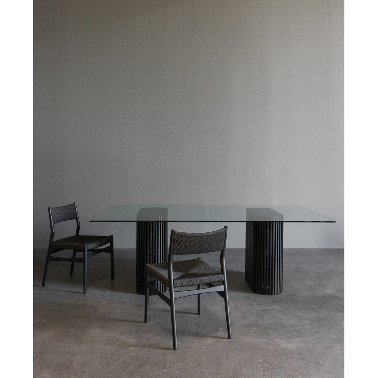 Baldur Dining Table