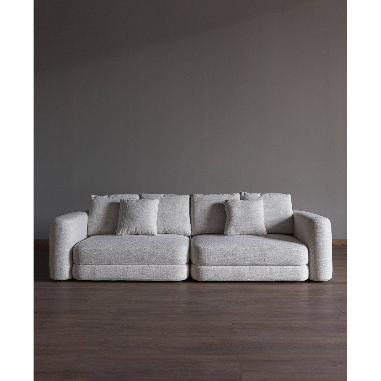 Romilio Sofa