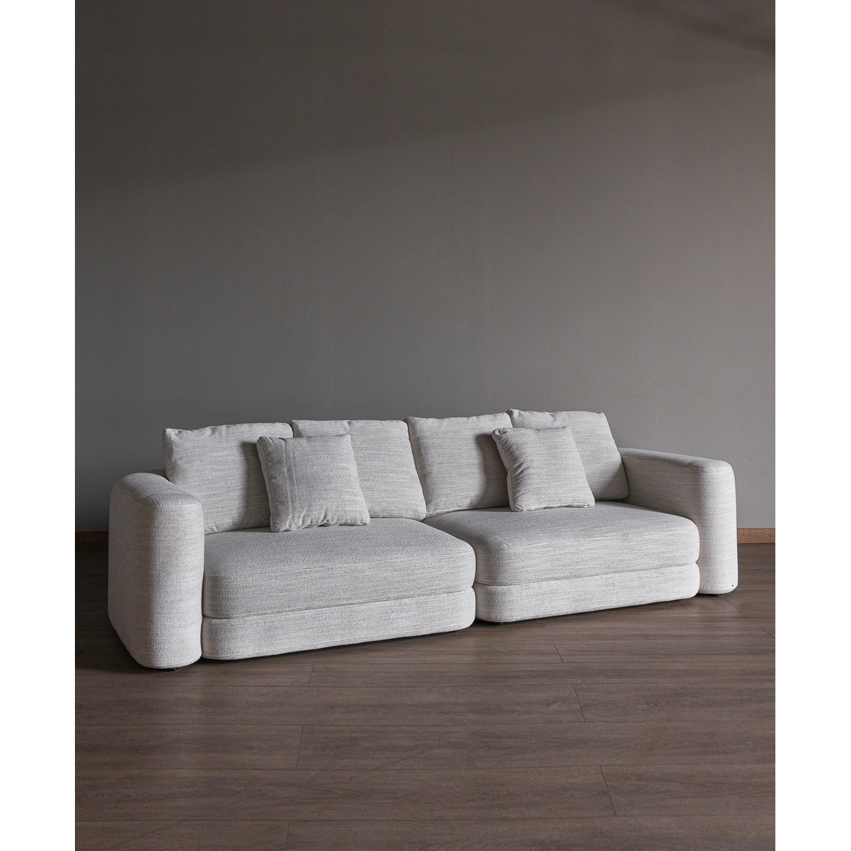 Romilio Sofa