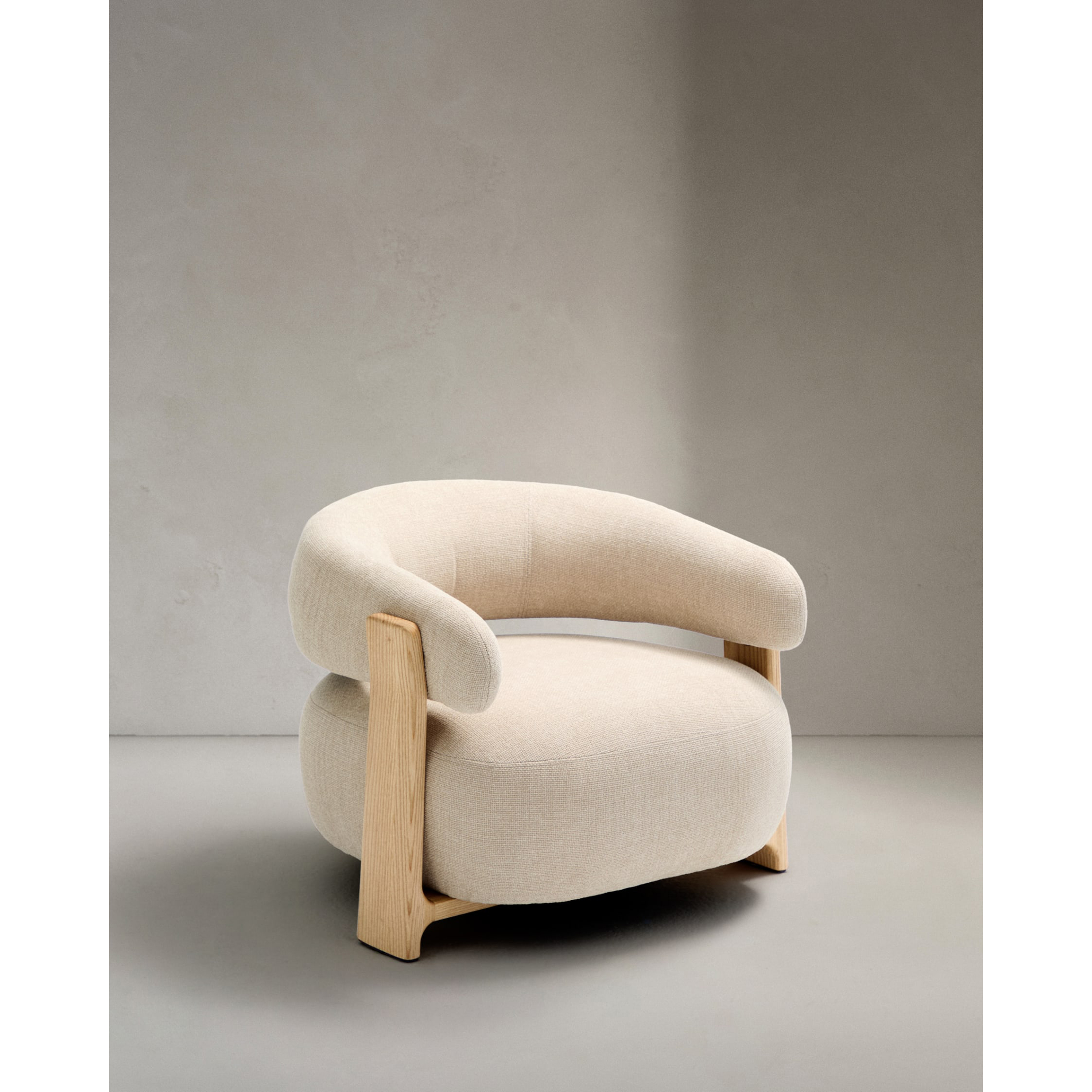 Soka Armchair