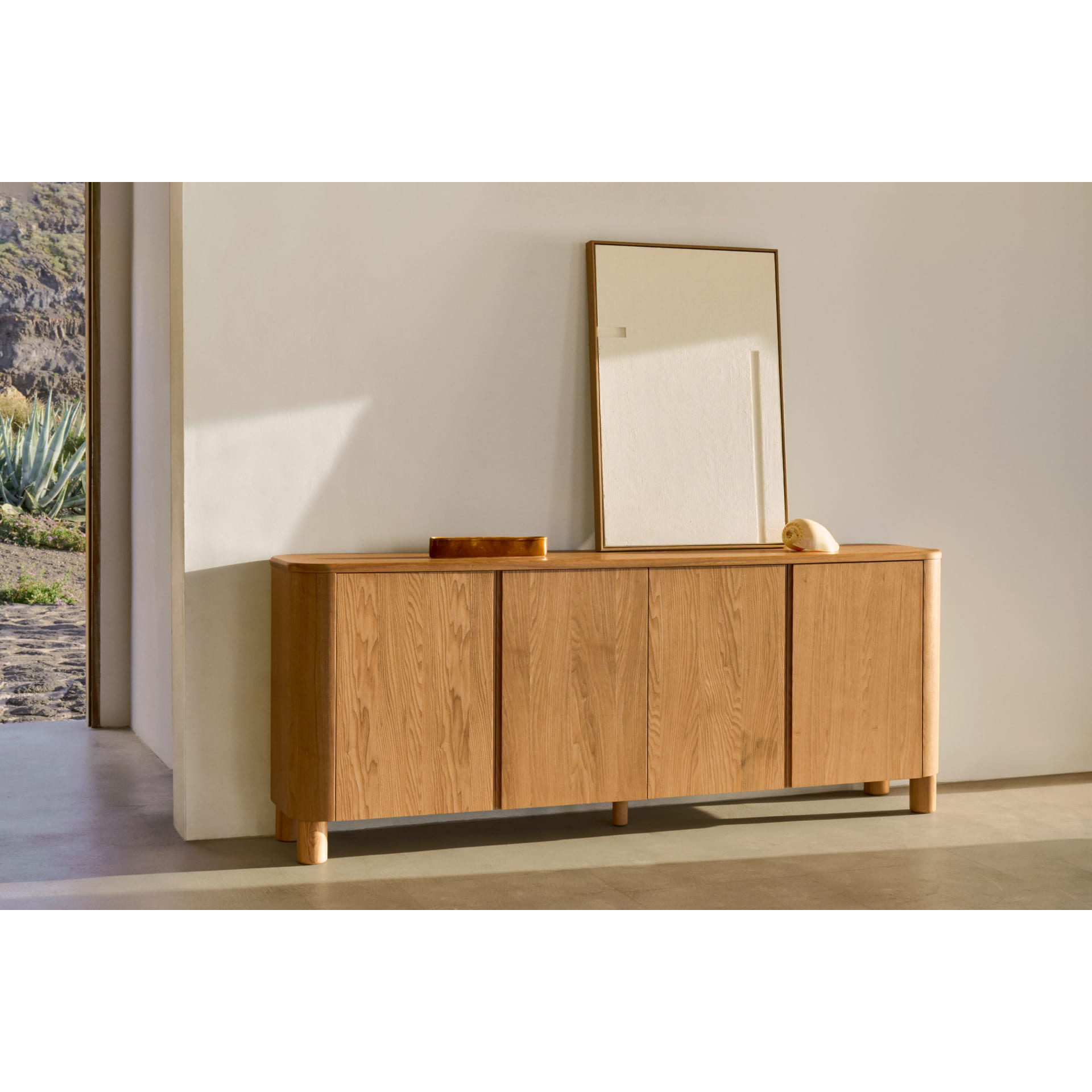 Salaya Sideboard