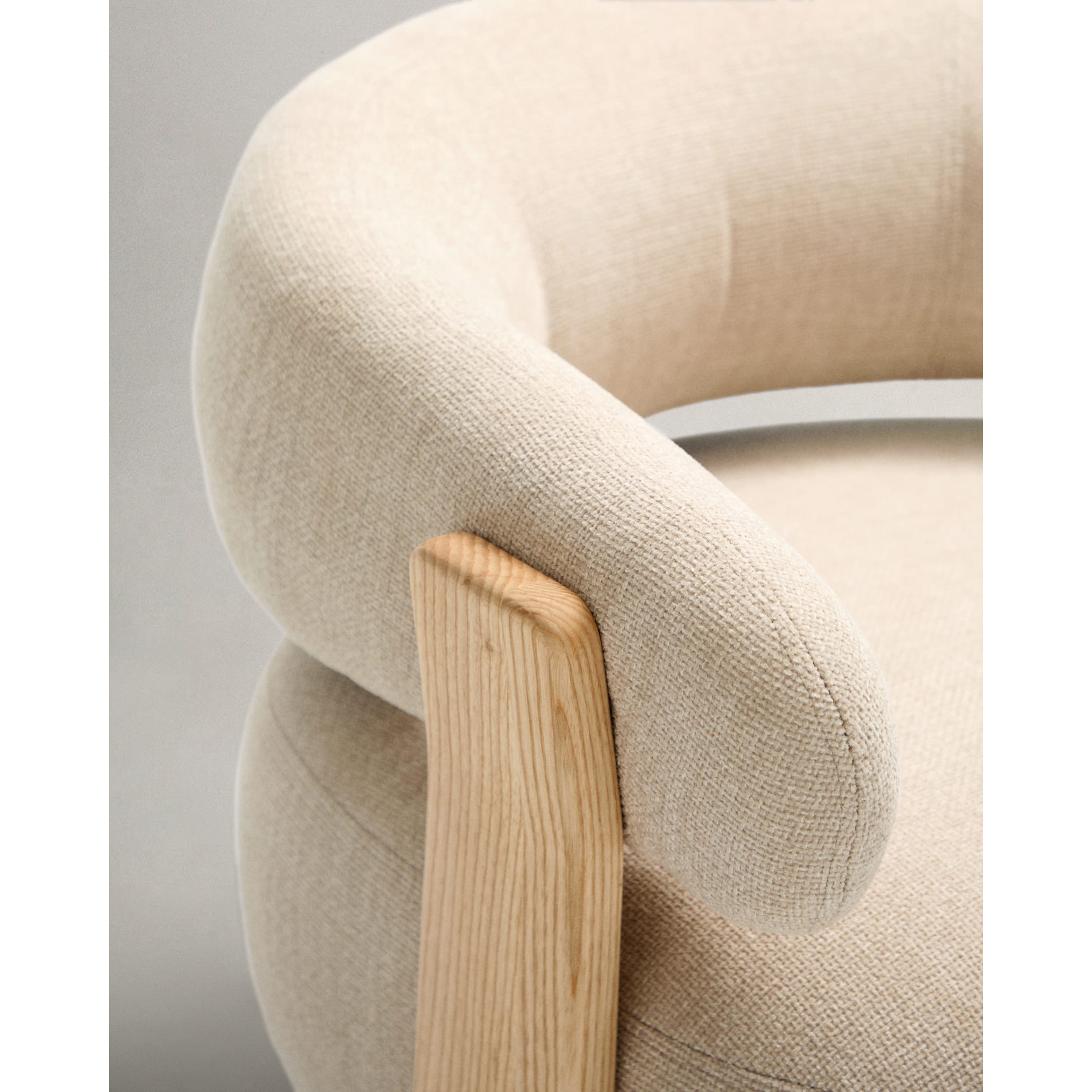 Soka Armchair