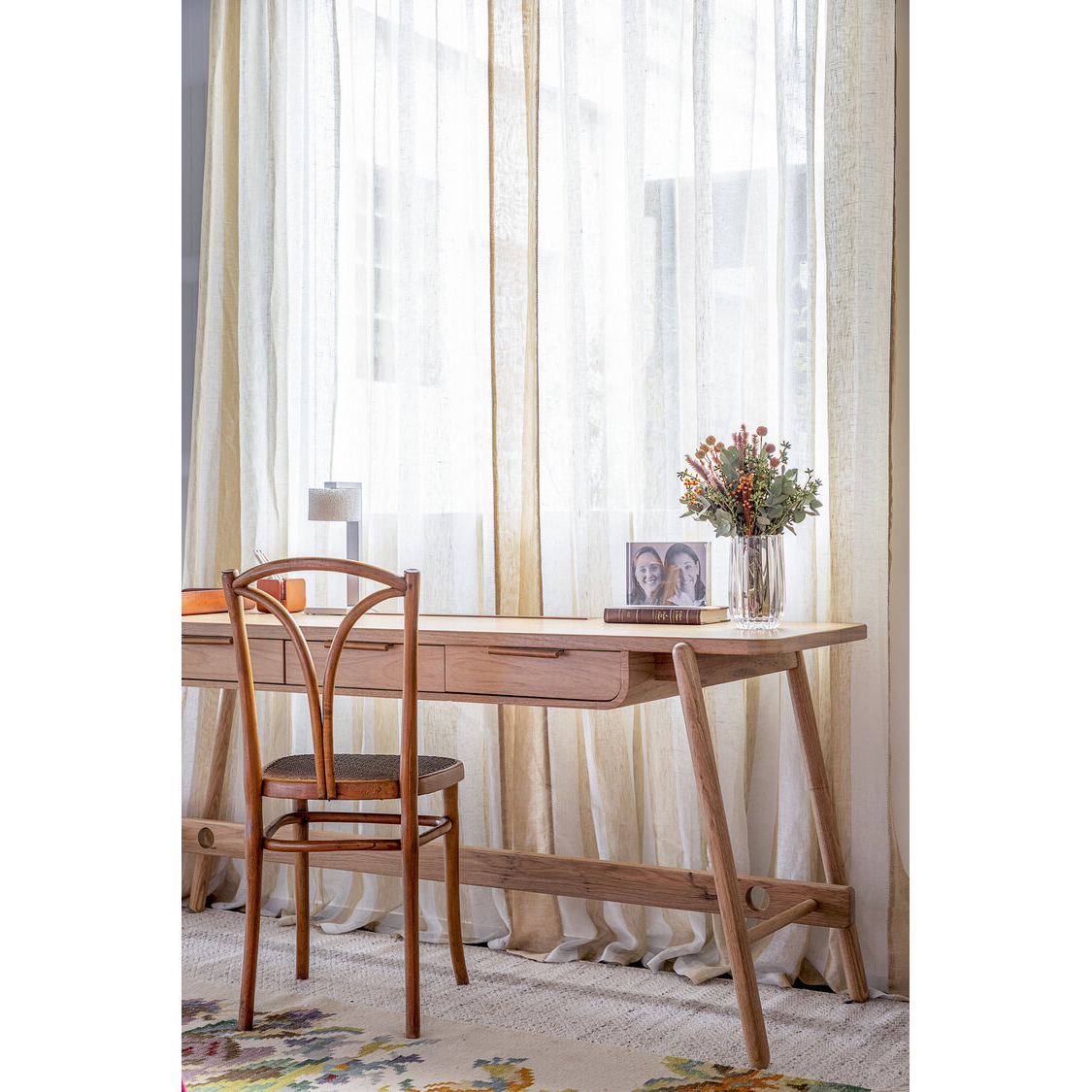 Joka Desk
